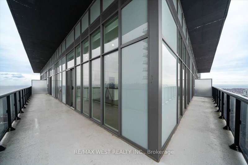 UPH05 - 56 Annie Craig Dr, Toronto, M8V 0C8 | Image 3