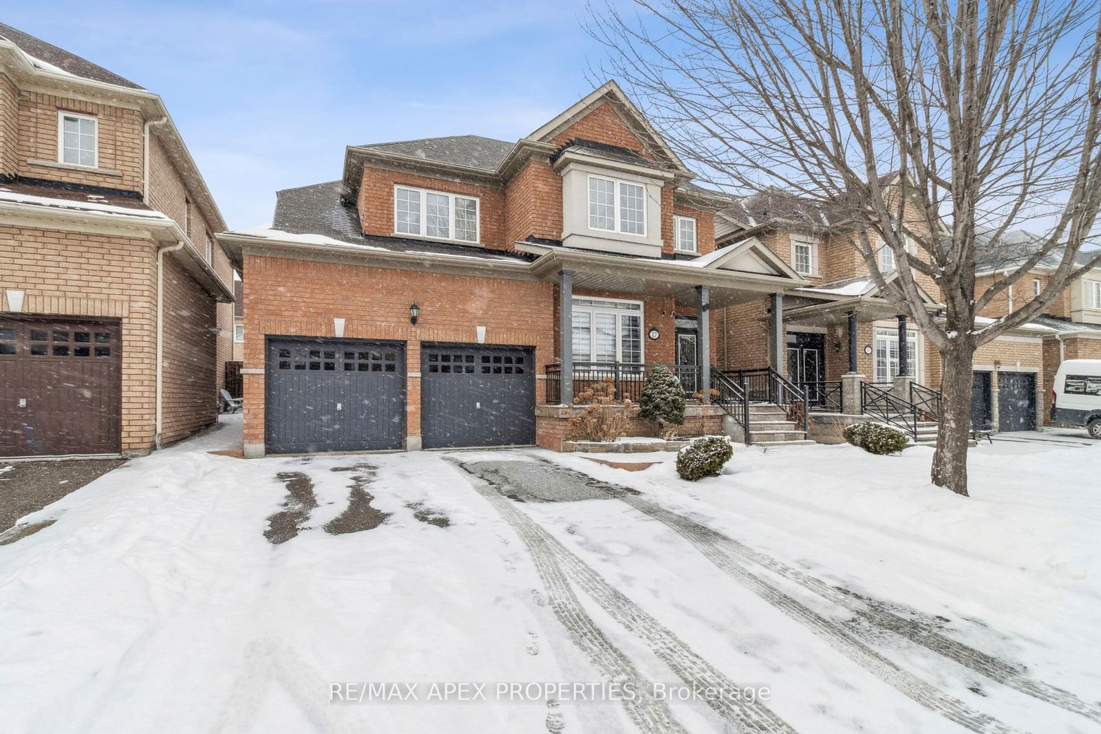 Detached House for sale at 17 Game Creek Crescent, Brampton, Northwest Sandalwood Parkway, L7A 0J2 - MLS: W11932361