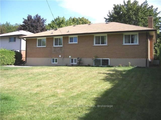 Detached House for lease at 572 Arlington Boulevard, Burlington, Roseland, L7N 2S4 - MLS: W11932574