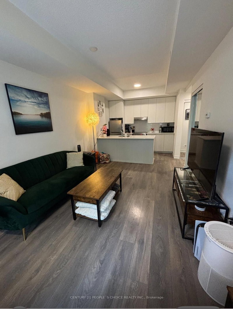 111 - 140 Canon Jackson Dr E, Toronto, M6M 0B9 | Image 2