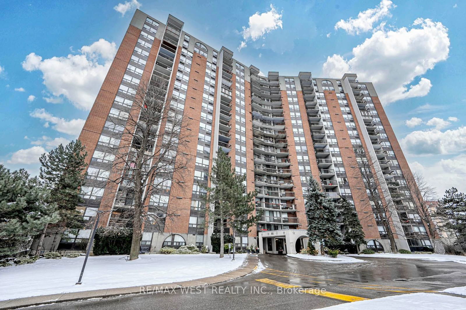 Condo for sale at 1016-50 Mississauga Valley Boulevard, Mississauga, Mississauga Valleys, L5A 2S2 - MLS: W11932637