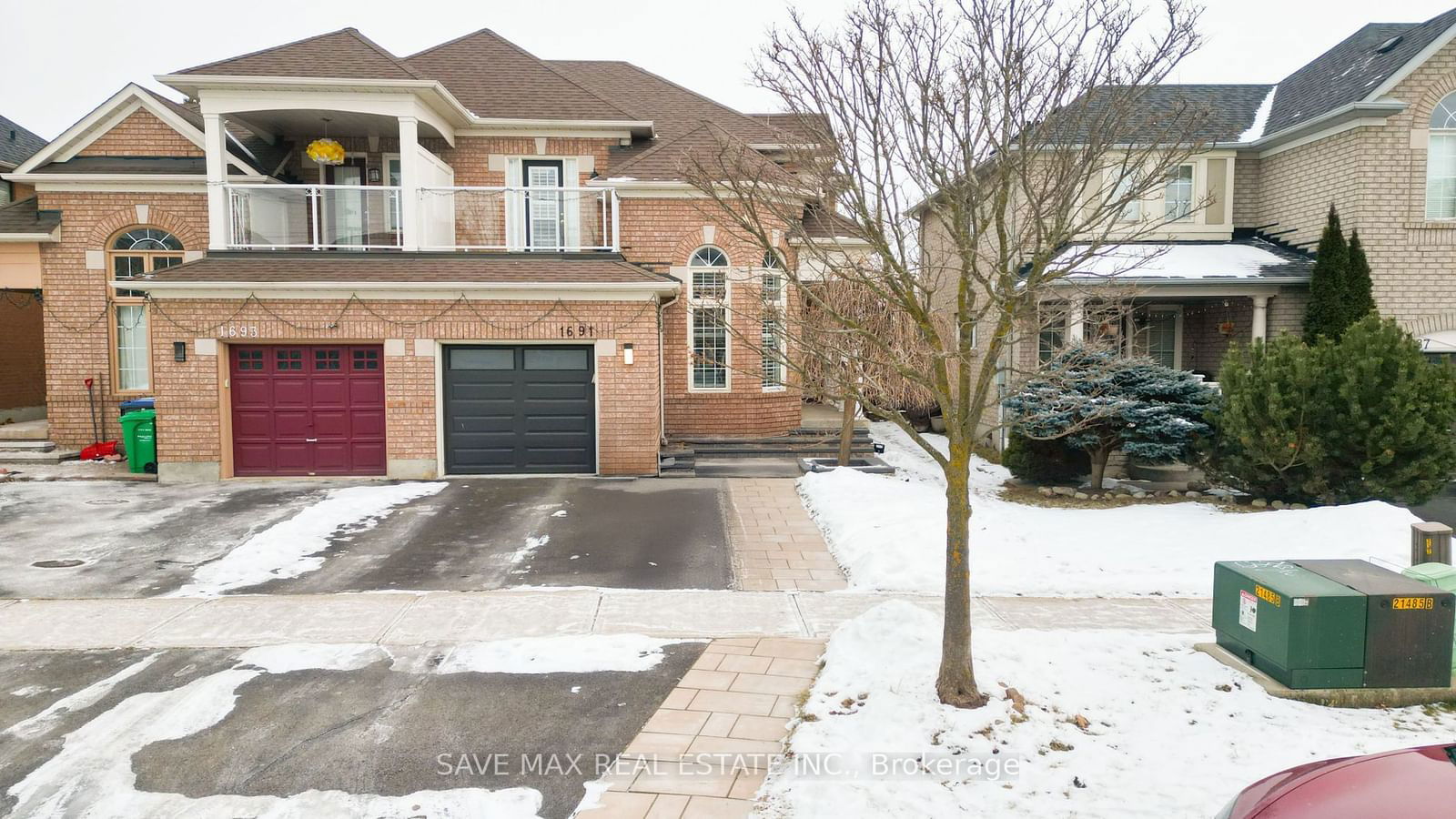 Semi-Detached House leased at 1691 Samuelson Circle, Mississauga, Meadowvale Village, L5N 7Z8 - MLS: W11932670