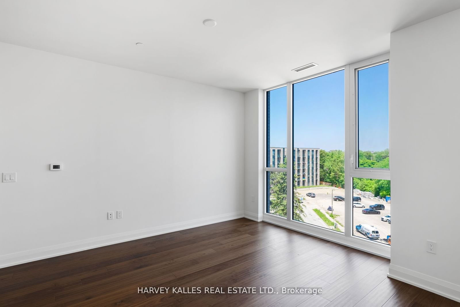 Condo for sale at 620-293 The Kingsway, Toronto, Edenbridge-Humber Valley, M9A 3C8 - MLS: W11932725