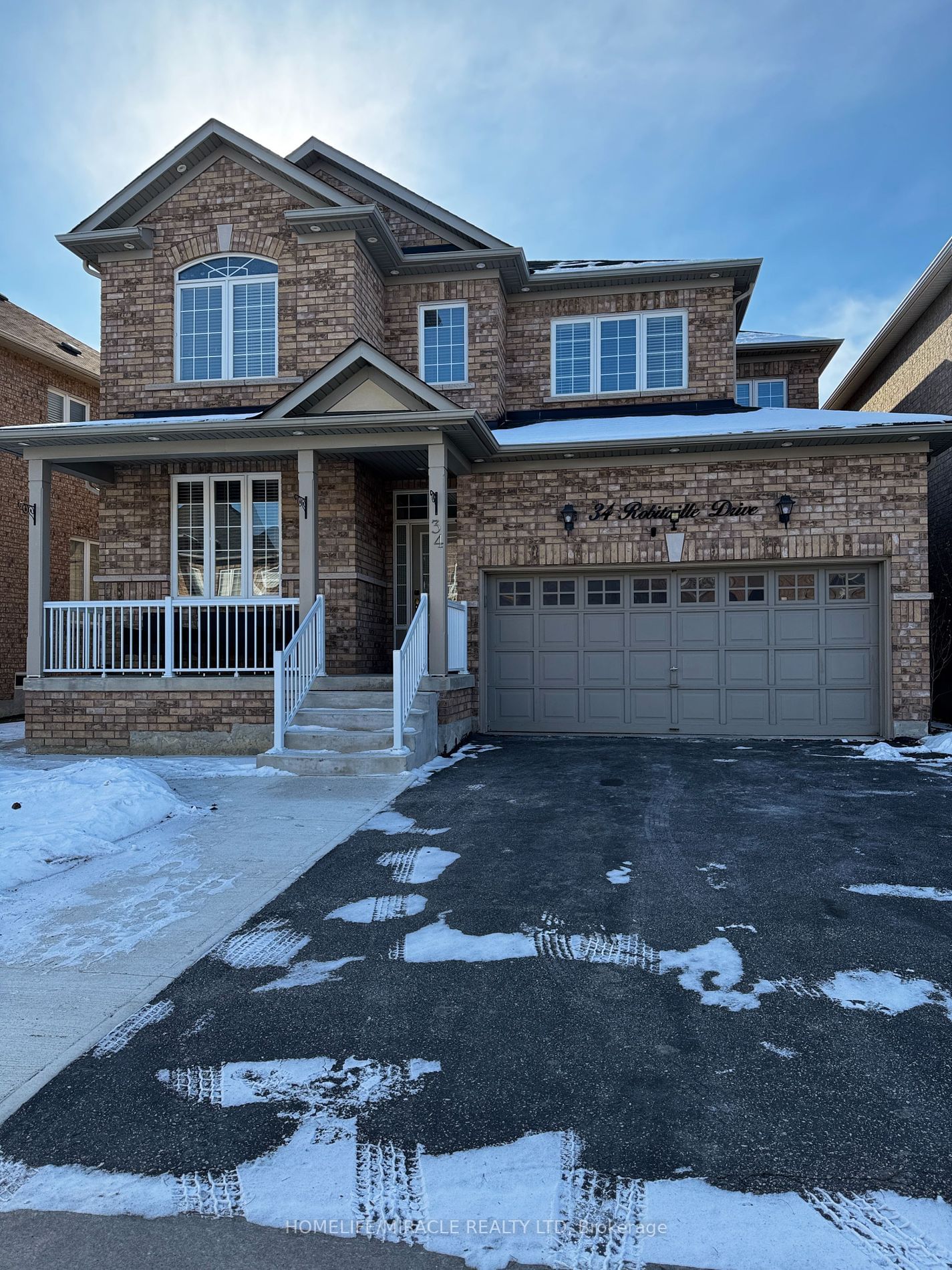 Detached House leased at 34 Robitaille Drive, Brampton, Sandringham-Wellington North, L6P 3Z2 - MLS: W11932769