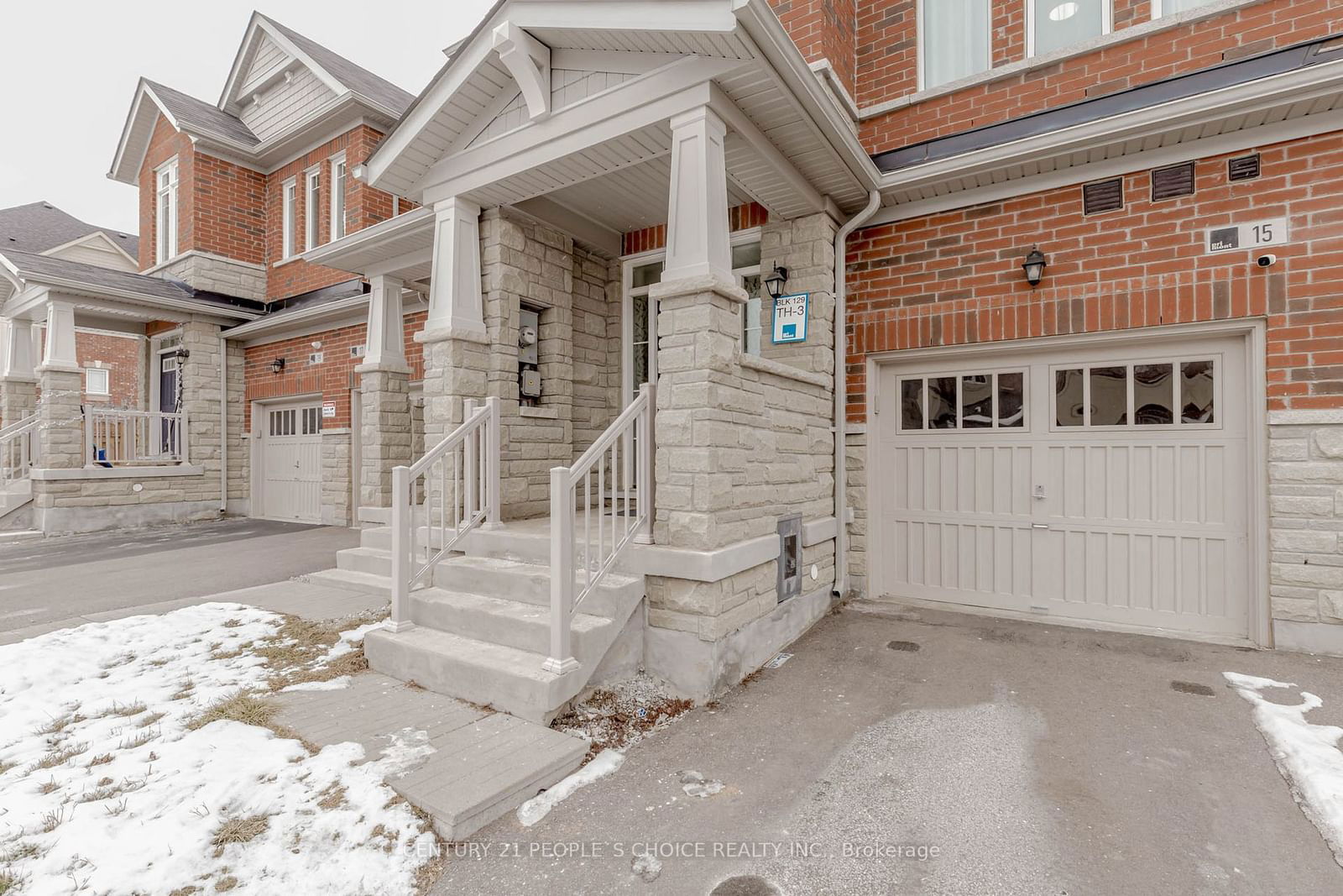 Townhouse for sale at 15 Phyllis Drive, Caledon, Rural Caledon, L7C 2E9 - MLS: W11932850