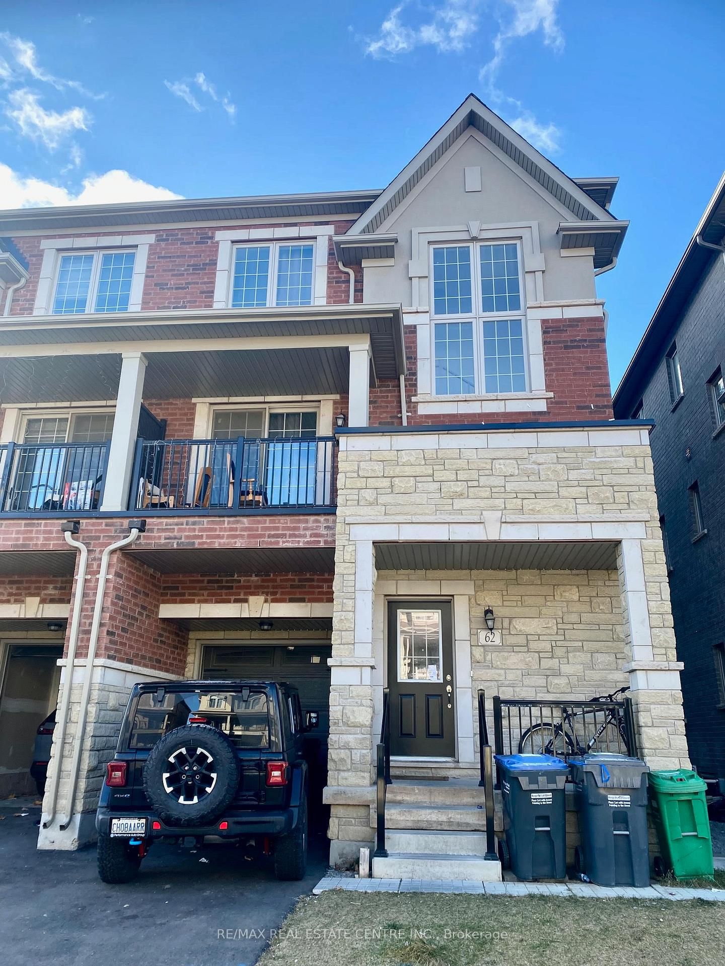 Townhouse leased at 62 Hashmi Place, Brampton, Credit Valley, L6Y 6K1 - MLS: W11932872