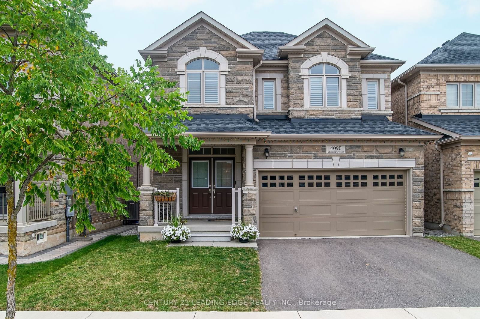 Detached House for sale at 4090 Channing Crescent, Oakville, Rural Oakville, L6H 3R3 - MLS: W11932897