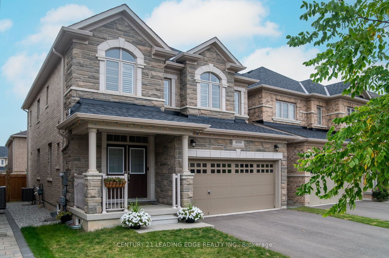 Detached House for sale at 4090 Channing Crescent, Oakville, Rural Oakville, L6H 3R3 - MLS: W11932897