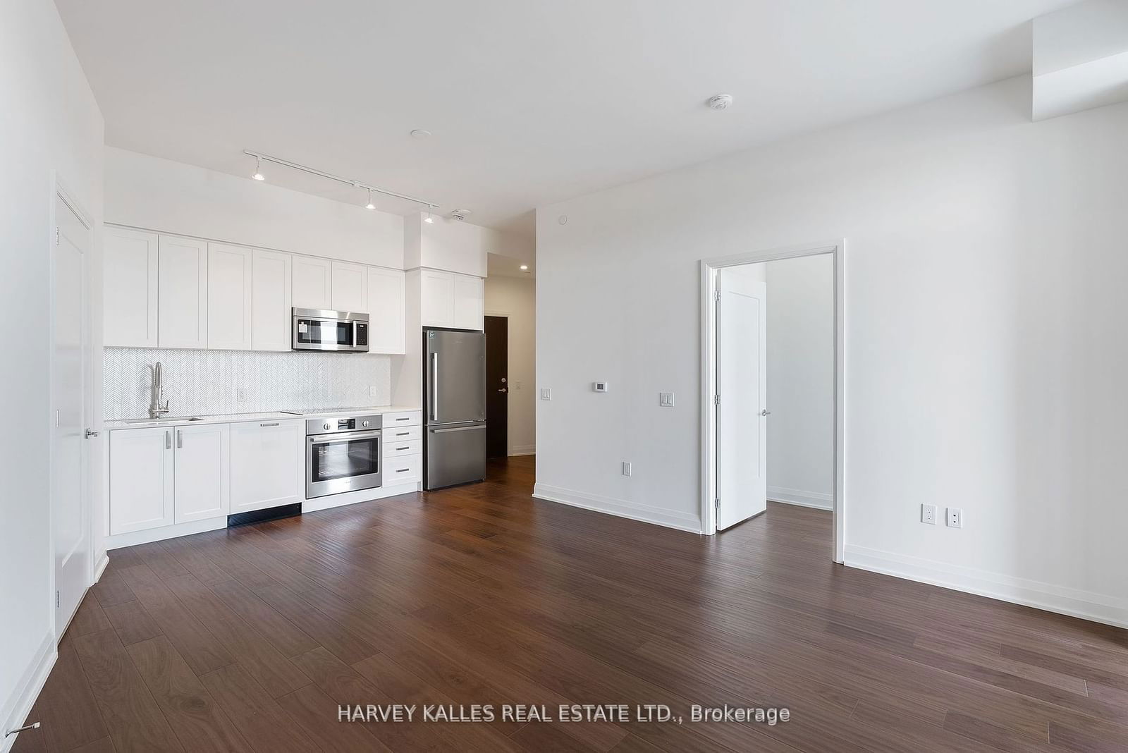 Condo for sale at 707-293 The Kingsway, Toronto, Edenbridge-Humber Valley, M9A 3A9 - MLS: W11932935