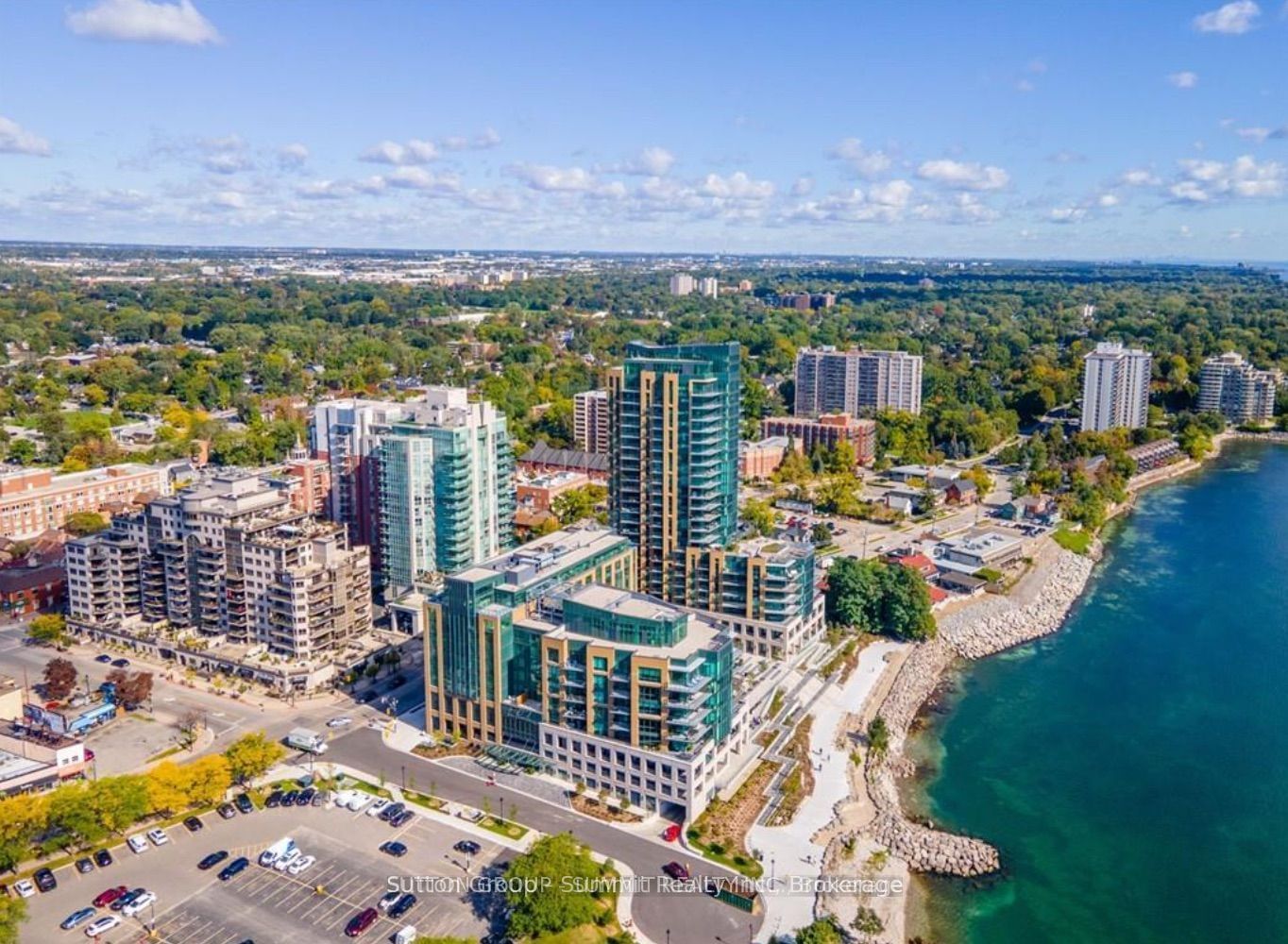 Condo for sale at 404-2060 LAKESHORE Road, Burlington, Brant, L7R 0G2 - MLS: W11933000