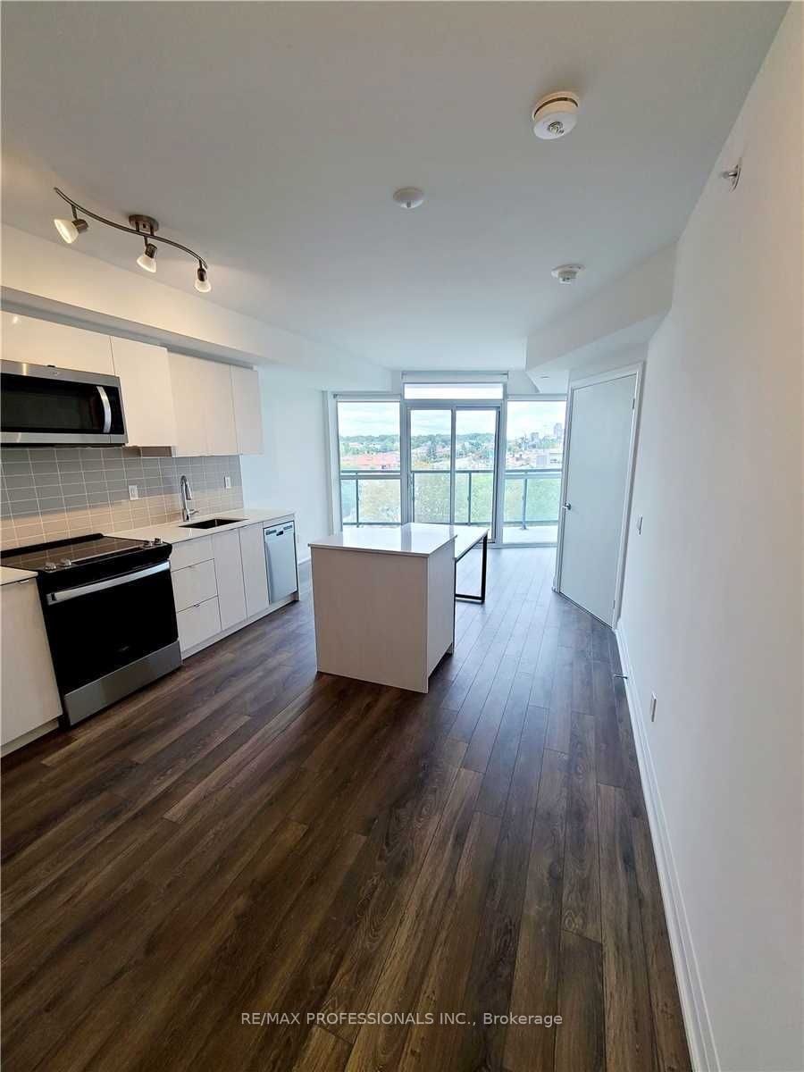 Condo for lease at 706-1461 Lawrence Avenue, Toronto, Brookhaven-Amesbury, M6L 0A6 - MLS: W11933003