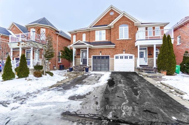 Semi-Detached House for lease at 3704 Bloomington Crescent, Mississauga, Churchill Meadows, L5M 0A2 - MLS: W11933074