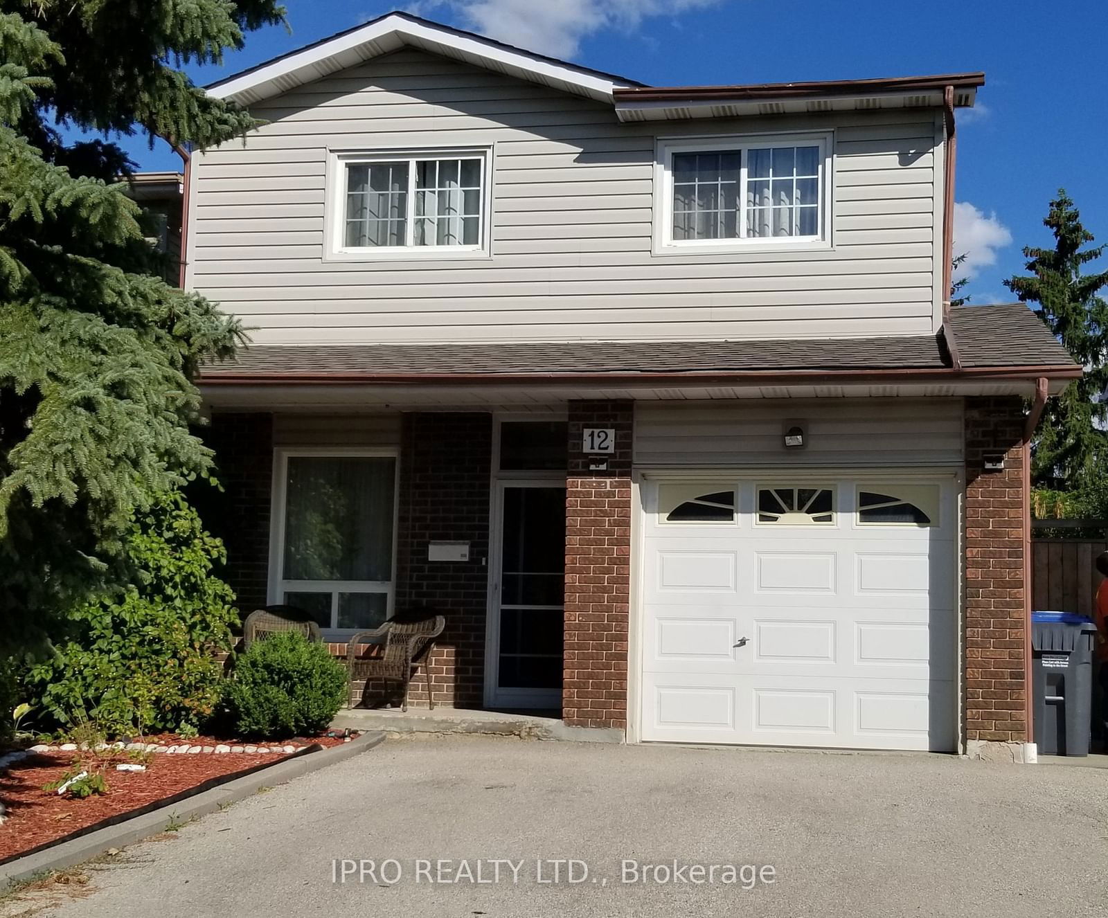 Detached House for sale at 12 Simmons Boulevard, Brampton, Madoc, L6V 3X4 - MLS: W11933243