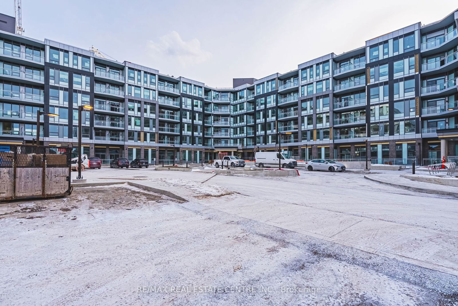 Condo leased at 137-2501 Saw Whet Boulevard, Oakville, 1007 - GA Glen Abbey, L5M 5N2 - MLS: W11933286