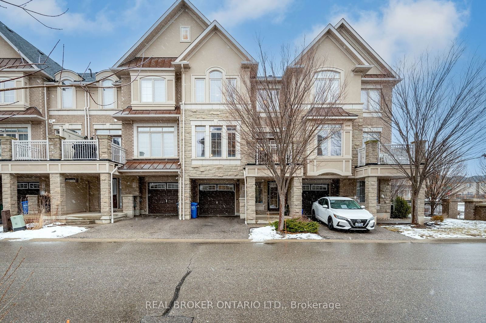 Townhouse for sale at 1-2435 Greenwich Drive, Oakville, 1019 - WM Westmount, L6M 0S4 - MLS: W11933351