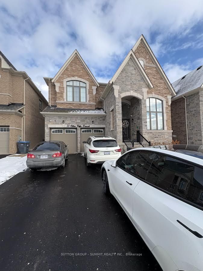 Detached House for lease at 33 ARTHUR GRIFFIN Crescent, Caledon, Caledon East, L7C 4E9 - MLS: W11933431