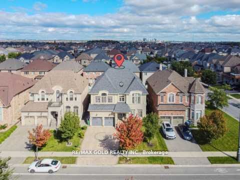 Detached House for sale at 133 Elbern Markell Drive, Brampton, Credit Valley, L6X 0X5 - MLS: W11933471