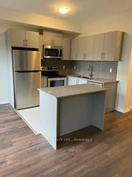 Condo for lease at 214-1165 Journeyman Lane, Mississauga, Clarkson, L5J 0B6 - MLS: W11933508