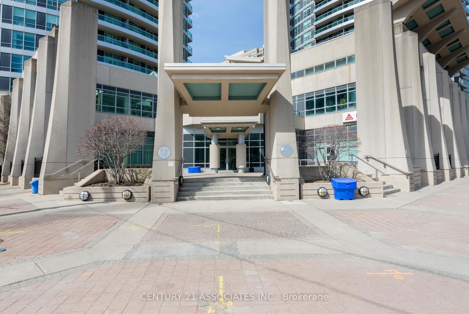 Condo leased at 1211-33 Elm Drive, Mississauga, City Centre, L5B 4M2 - MLS: W11933521