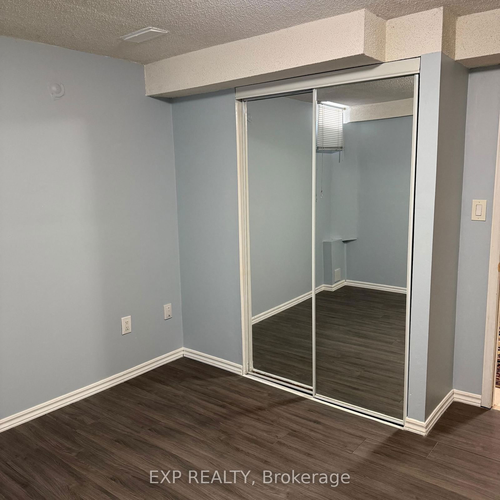 Detached House leased at 5876 Chessman Court, Mississauga, Churchill Meadows, L5M 6P4 - MLS: W11933626