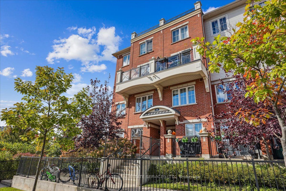 Townhouse for lease at 38-2480 Post Road, Oakville, Uptown Core, L6H 0G6 - MLS: W11933752