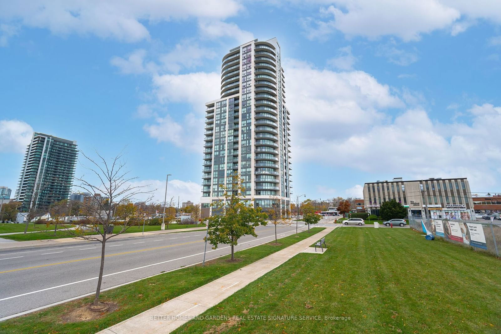 Condo for lease at 202-15 Lynch Street, Brampton, Queen Street Corridor, L6W 2Z8 - MLS: W11933769