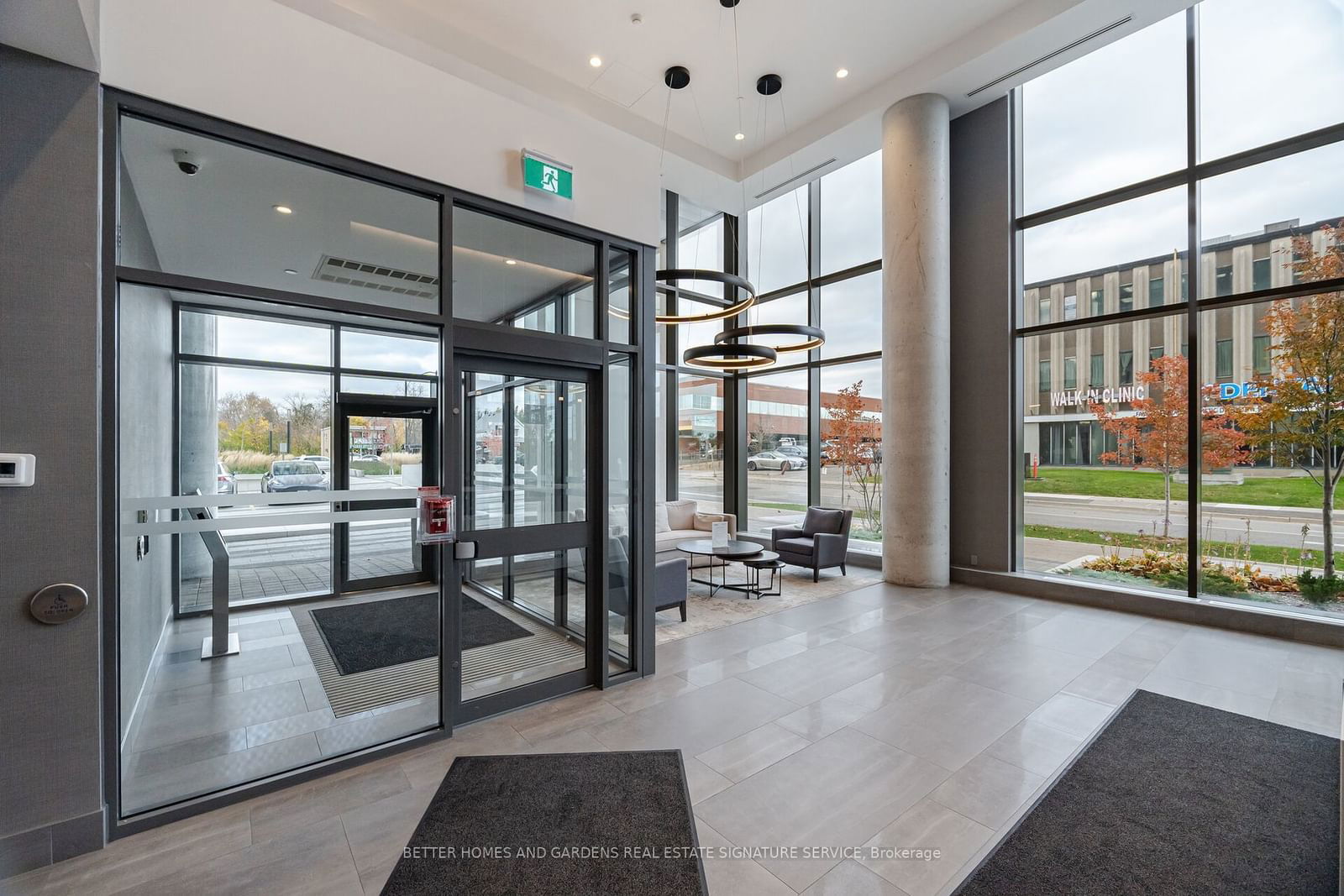 Condo for lease at 202-15 Lynch Street, Brampton, Queen Street Corridor, L6W 2Z8 - MLS: W11933769