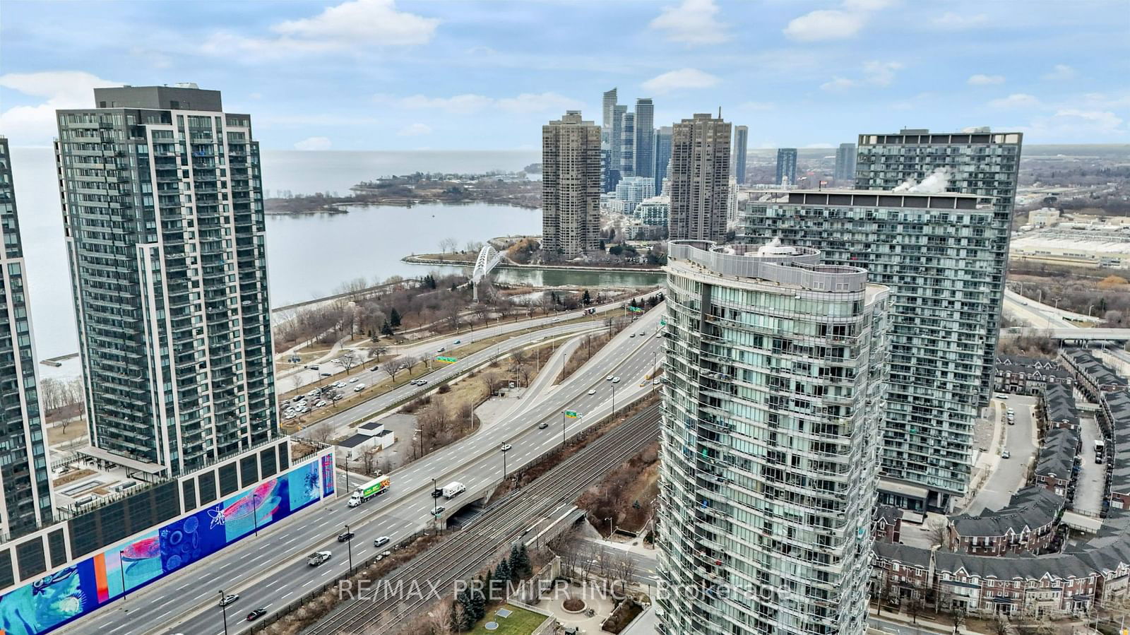 Condo for sale at 2309-15 Windermere Avenue, Toronto, High Park-Swansea, M6S 5A2 - MLS: W11933830