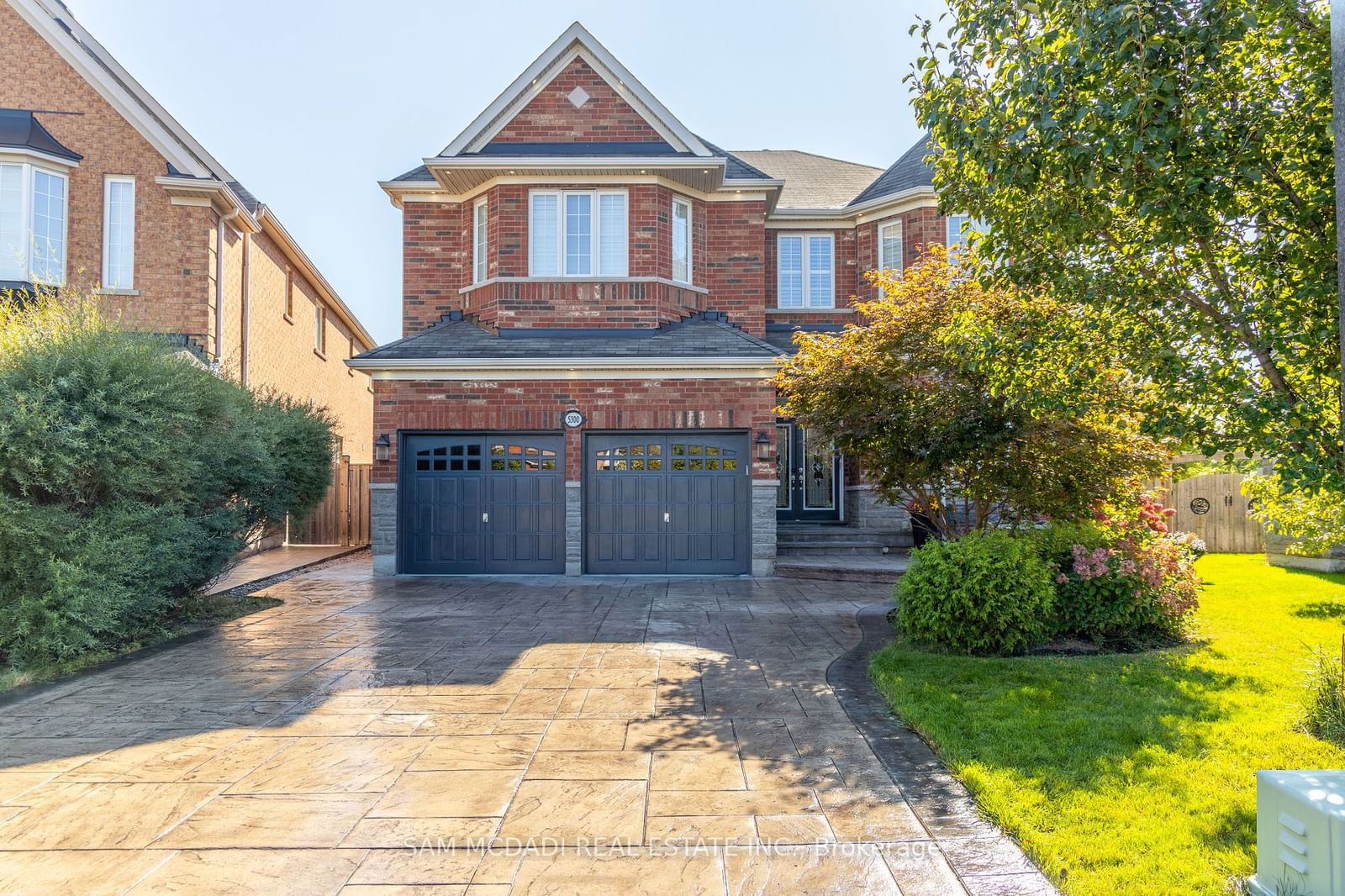 Detached House for sale at 5300 Snowbird Court, Mississauga, Central Erin Mills, L5M 0P9 - MLS: W11933850