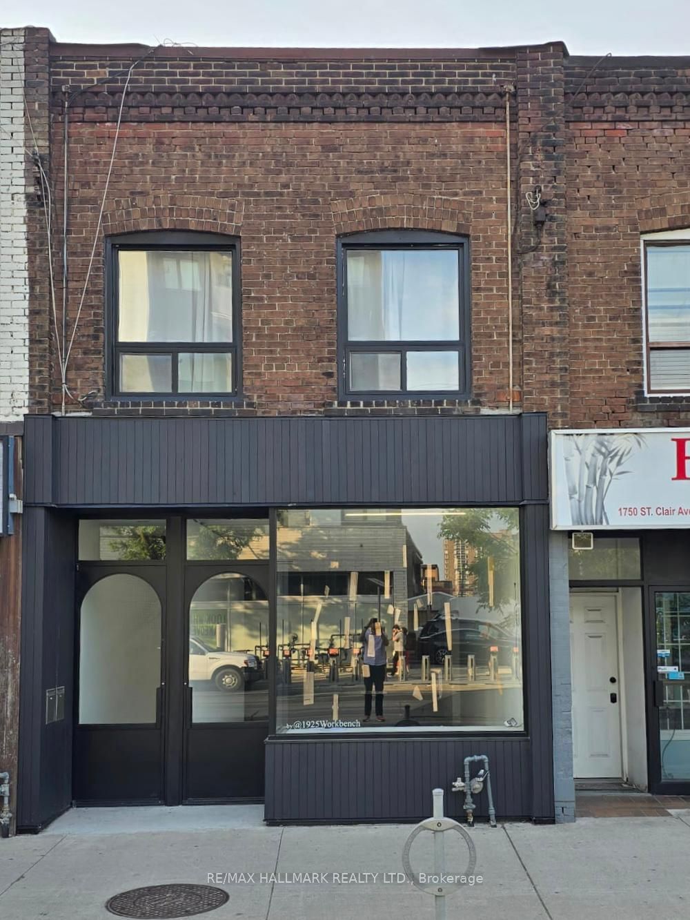 Commercial/Retail for lease at Main-1752 St. Clair Avenue, Toronto, Weston-Pellam Park, M6N 1J3 - MLS: W11933856