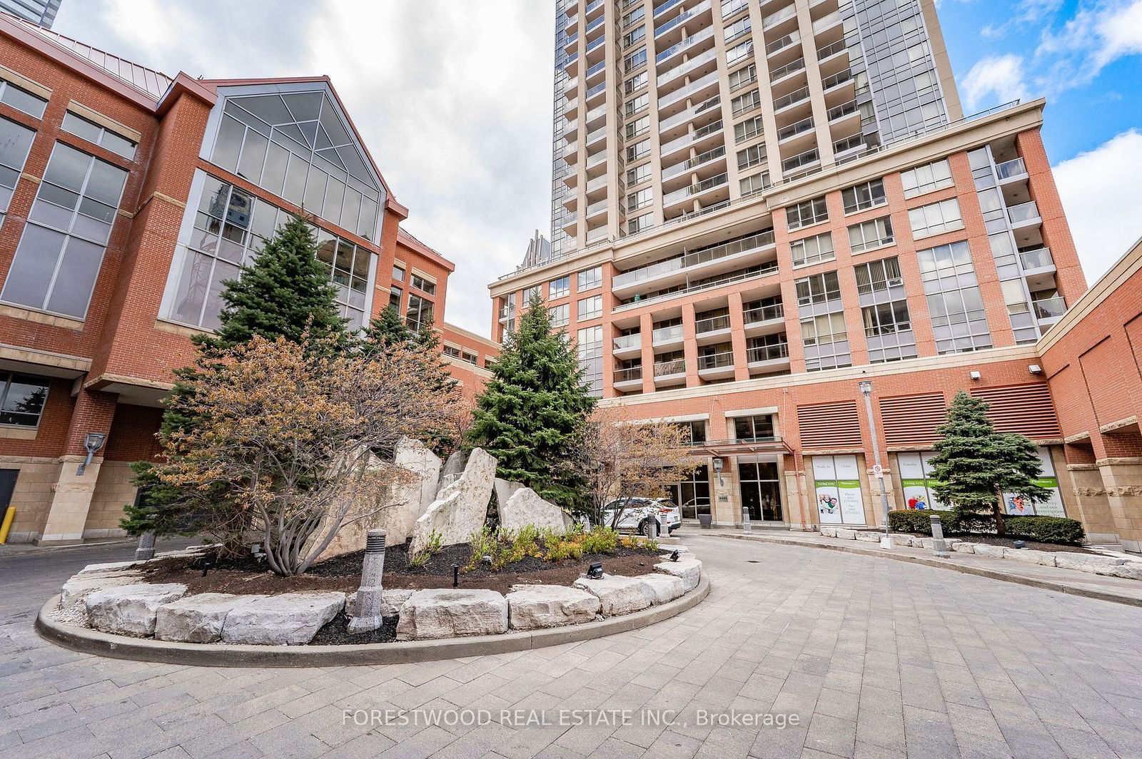 Condo for sale at 507-4090 Living Arts Drive, Mississauga, City Centre, L5B 4M8 - MLS: W11933870