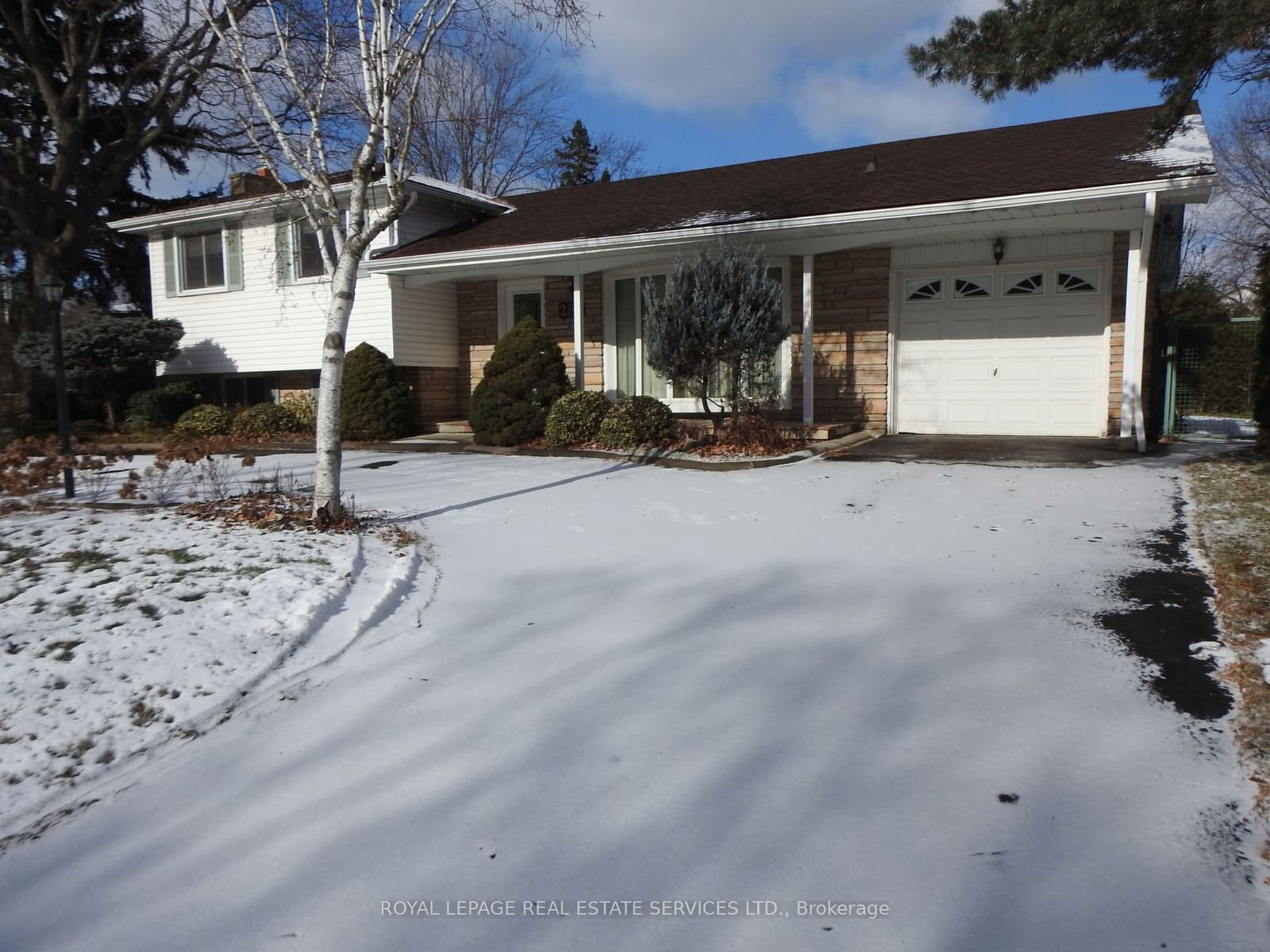 Detached House for sale at 289 Sunset Drive, Oakville, BR Bronte, L6L 3M5 - MLS: W11933930