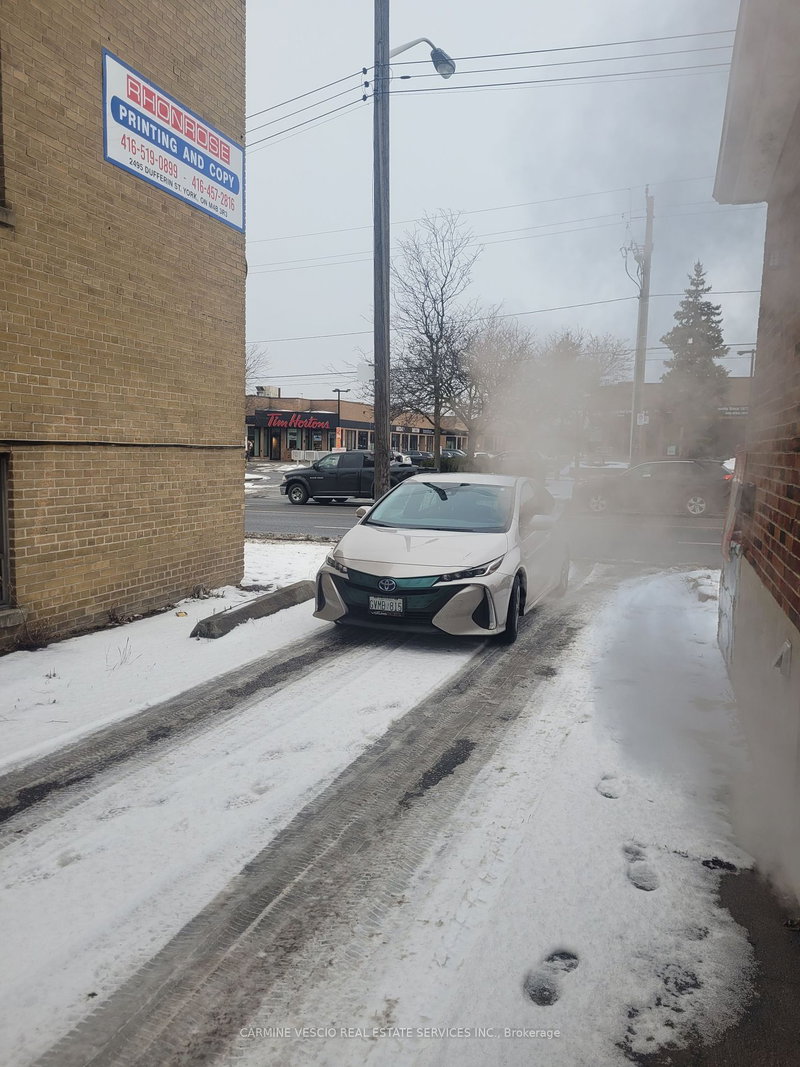2497 Dufferin St, Toronto, M6B 3R3 | Image 3