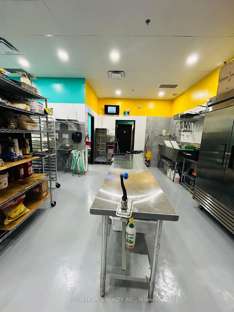 7B - 27 Ruth Ave, Brampton, L6Z 4R2 | Image 3