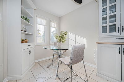 Unit 7 — 2105 Berwick Dr, Burlington - Rose image-0-2