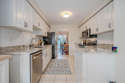 Unit 7 — 2105 Berwick Dr, Burlington - Rose image-0-4