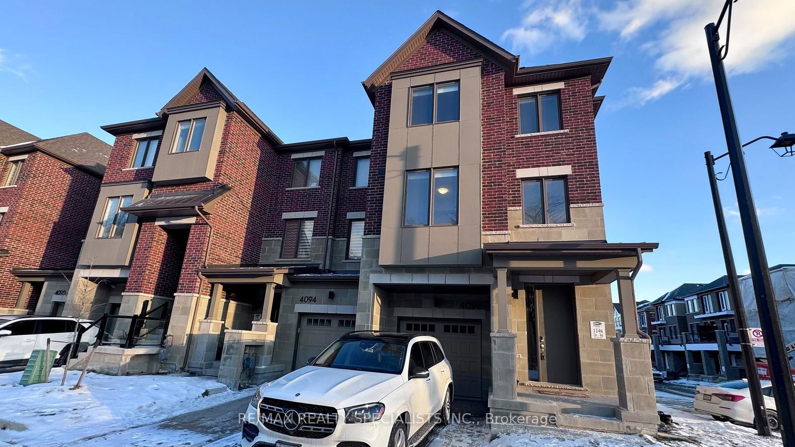 Townhouse leased at 4096 Kadic Terrace, Mississauga, Churchill Meadows, L5M 2S8 - MLS: W11934484