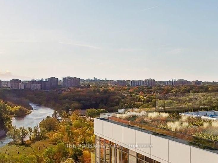 home for lease on 1501-10 Wilby Crescent