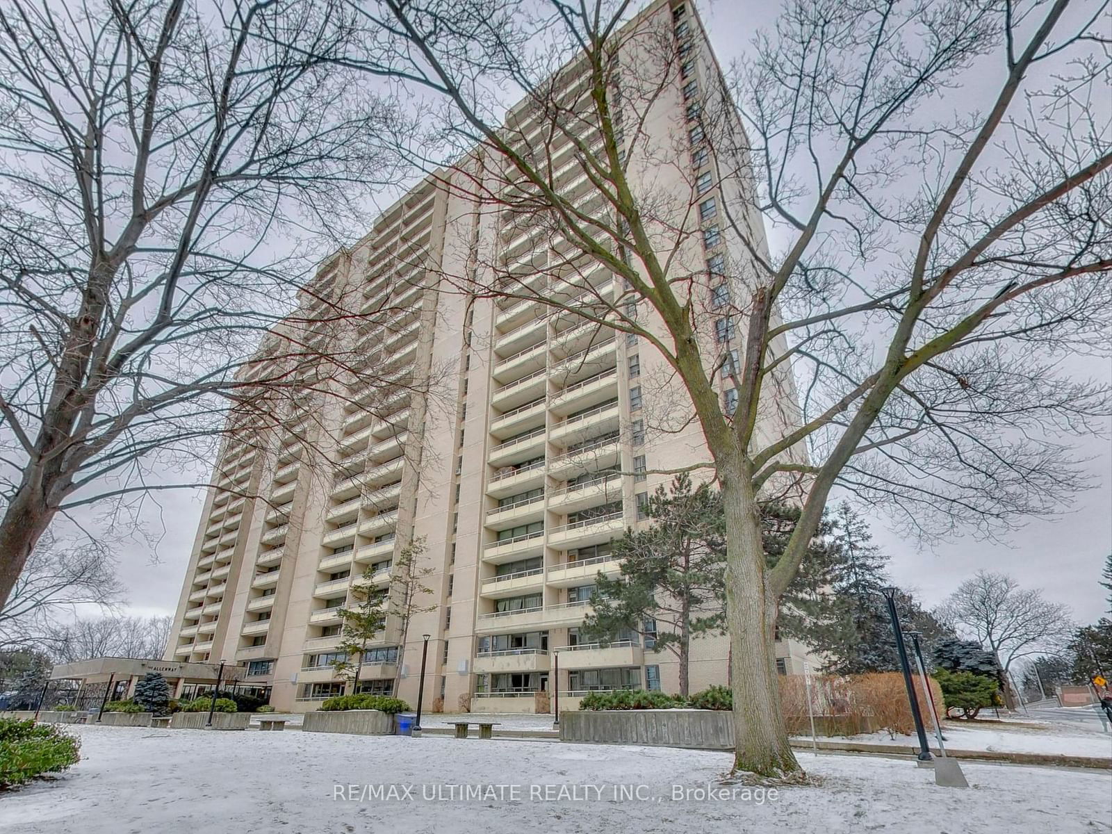 Condo for sale at 2217-360 Ridelle Avenue, Toronto, Briar Hill-Belgravia, M6B 1K1 - MLS: W11934562