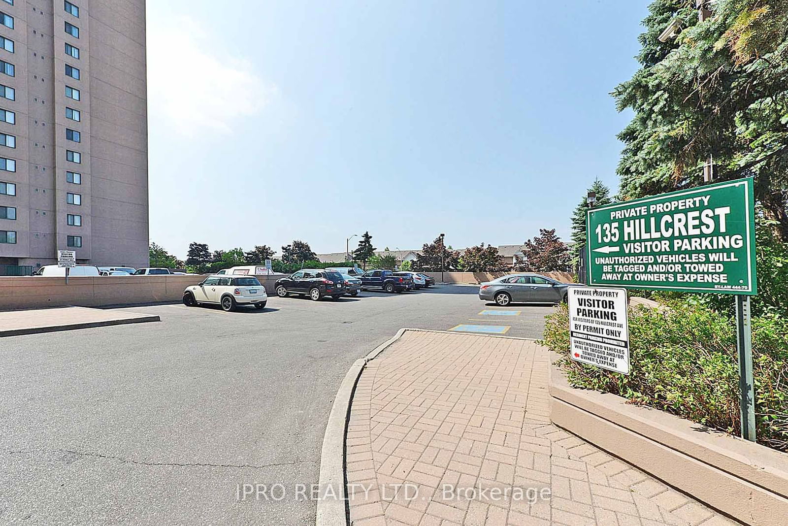 Condo for sale at 1903-135 Hillcrest Avenue, Mississauga, Cooksville, L5B 4B1 - MLS: W11934824