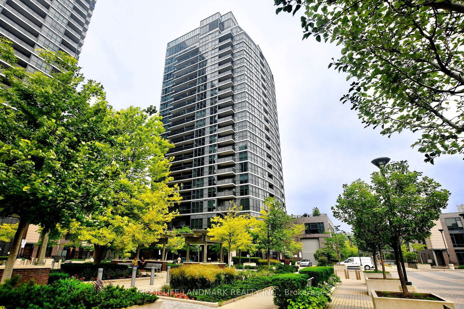 Condo for sale at 807-1 Valhalla Inn Road, Toronto, Islington-City Centre West, M9B 1S9 - MLS: W11935085