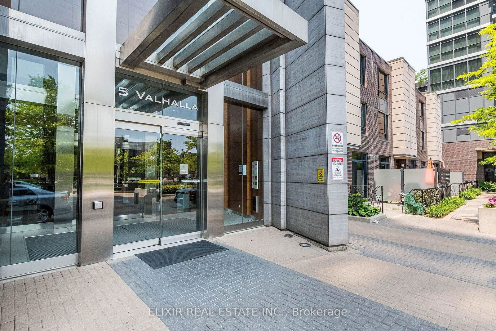 Condo for sale at 3504-5 Valhalla Inn Road, Toronto, Islington-City Centre West, M9B 0B1 - MLS: W11935321