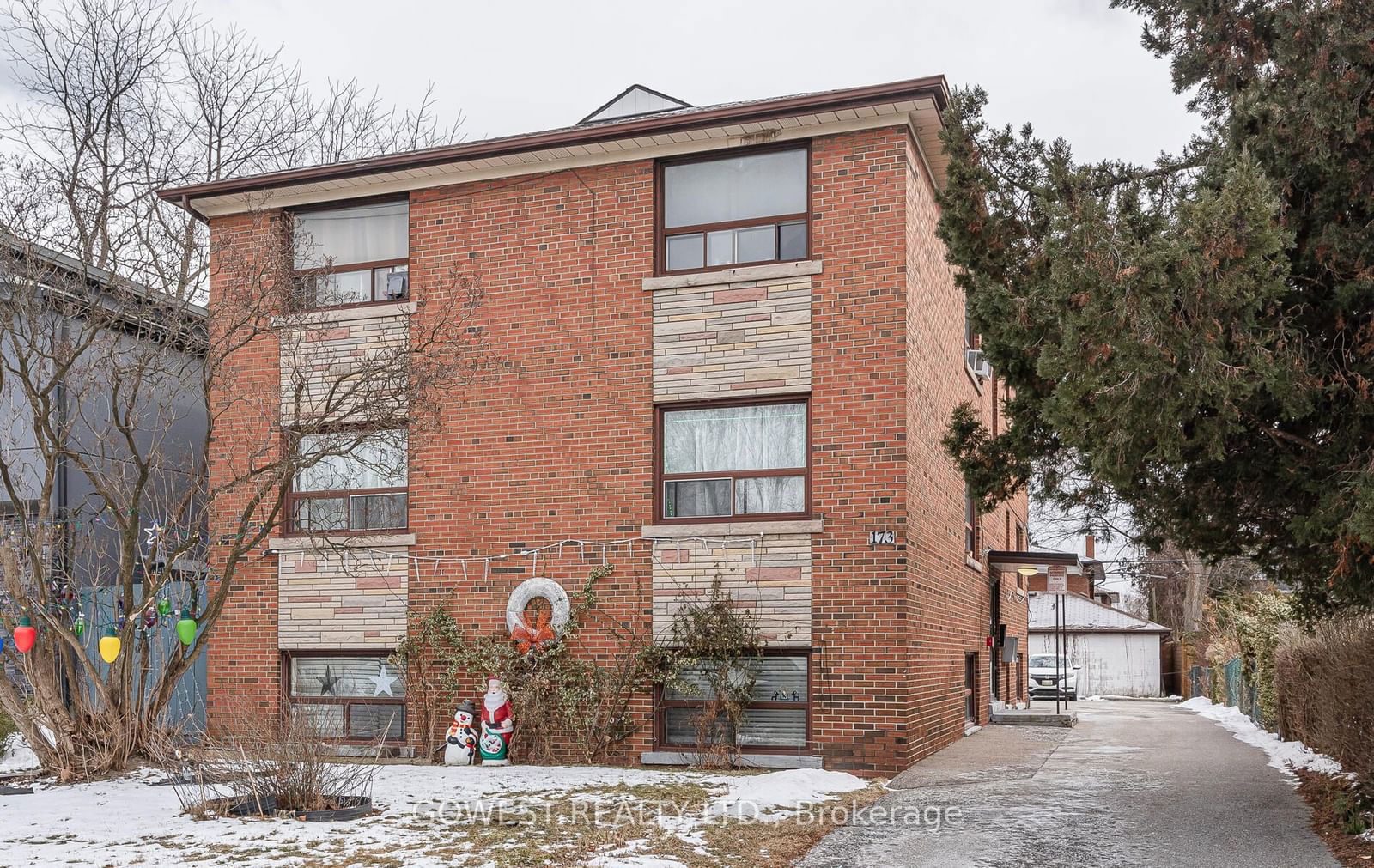 Semi-Detached House leased at 6-173 Symons Street, Toronto, Mimico, M8V 1V1 - MLS: W11935334