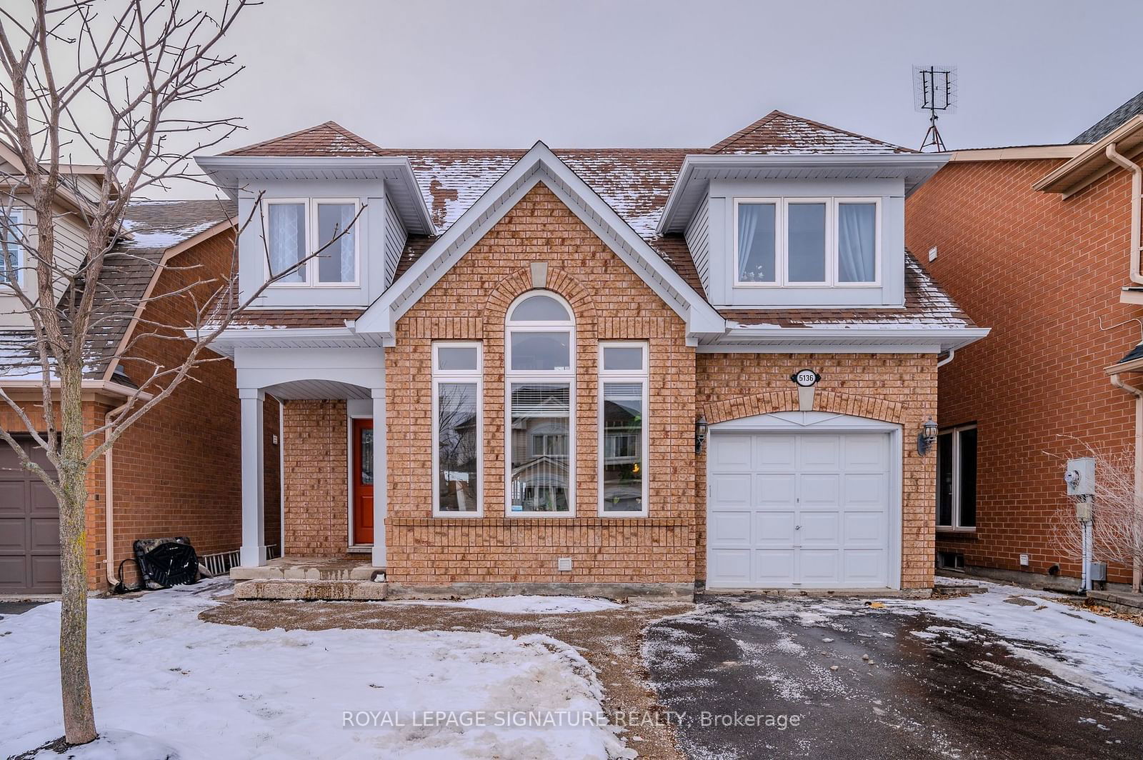 Detached House for sale at 5136 Oakley Drive, Burlington, Orchard, L7L 6P1 - MLS: W11935344