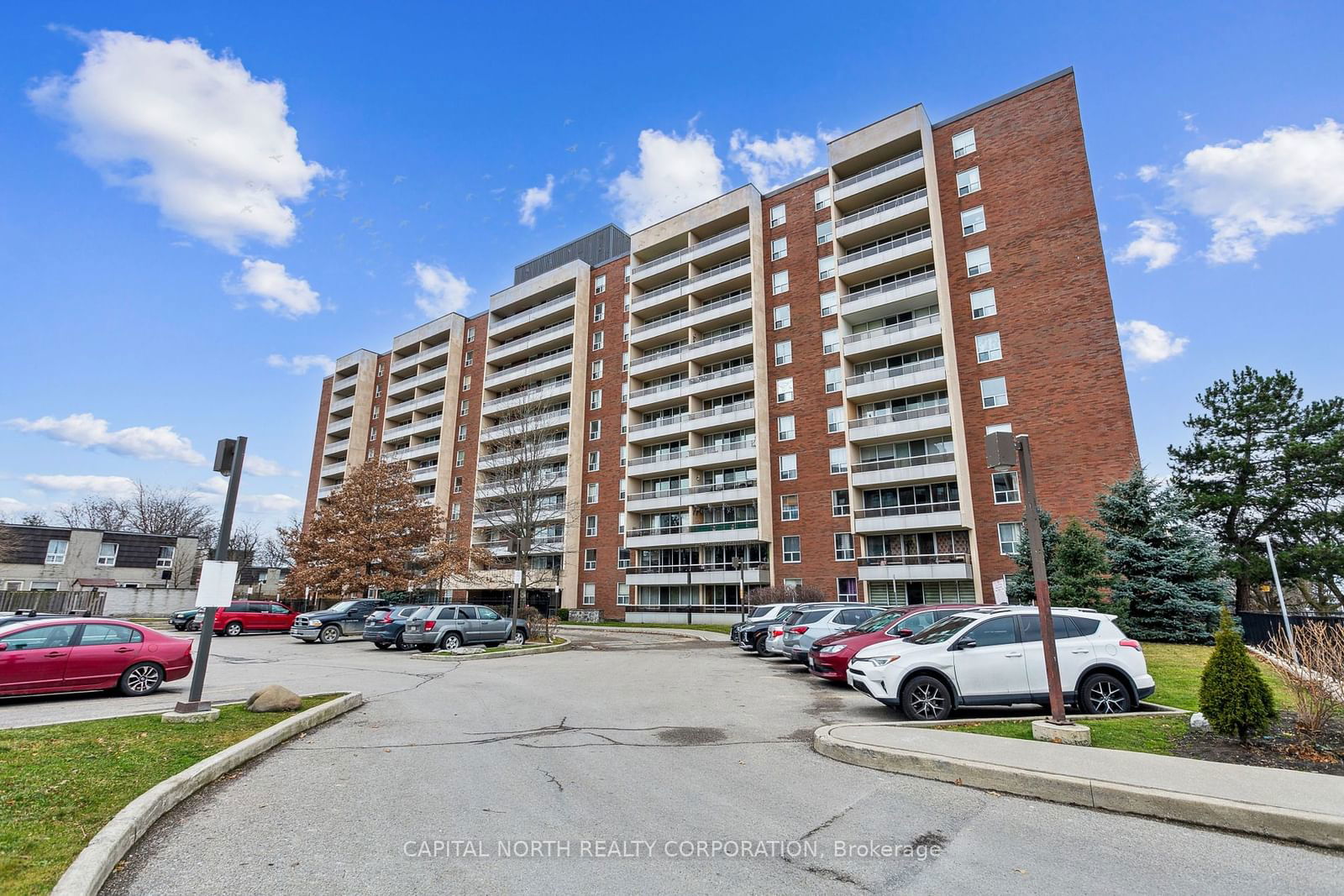 Condo for sale at 108-25 Four Winds Drive, Toronto, York University Heights, M3J 1K8 - MLS: W11935526