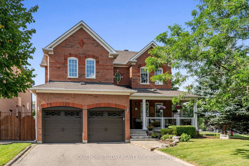 home for sale on 1 North Ridge Crescent