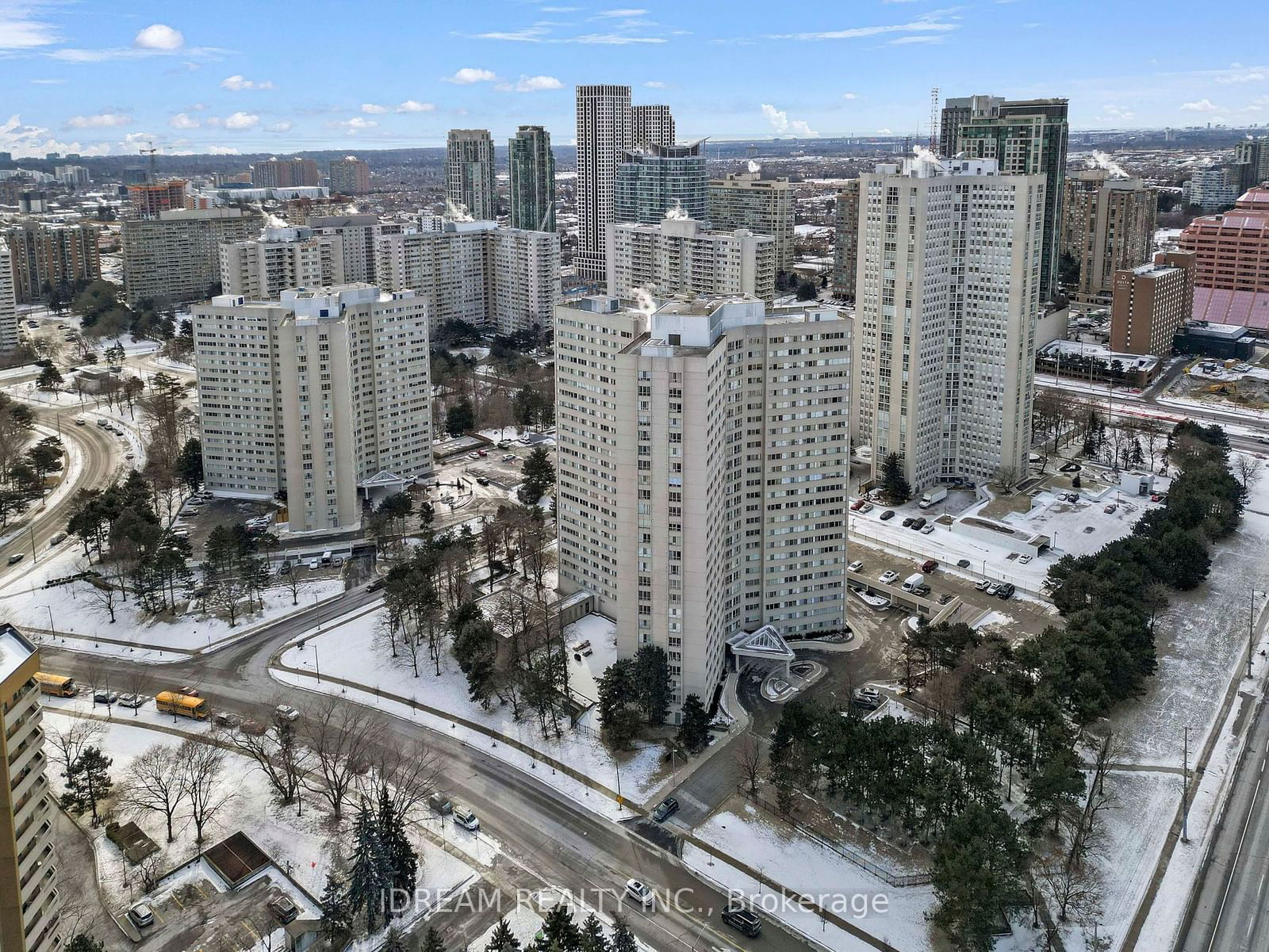 Condo for sale at Ph06-3700 Kaneff Crescent, Mississauga, Mississauga Valleys, L5A 4B8 - MLS: W11935564