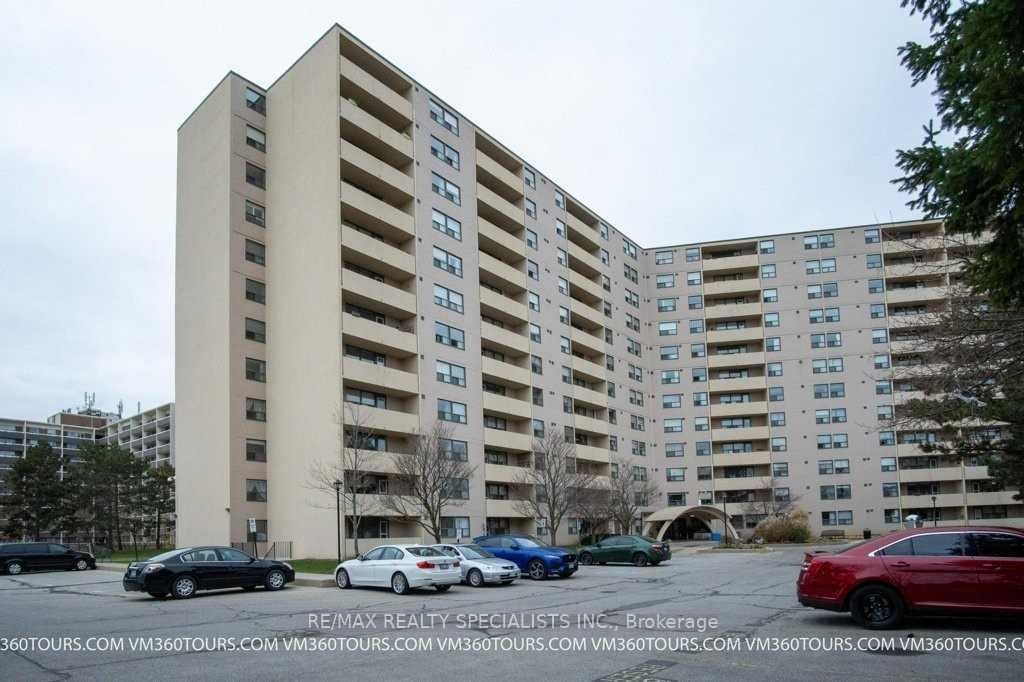 Building at 700 Dynes Road, Burlington, Roseland