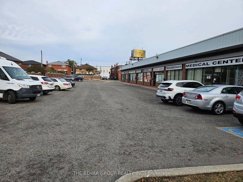 3A - 2930 Islington Ave, Toronto, M9L 2K5 | Image 2