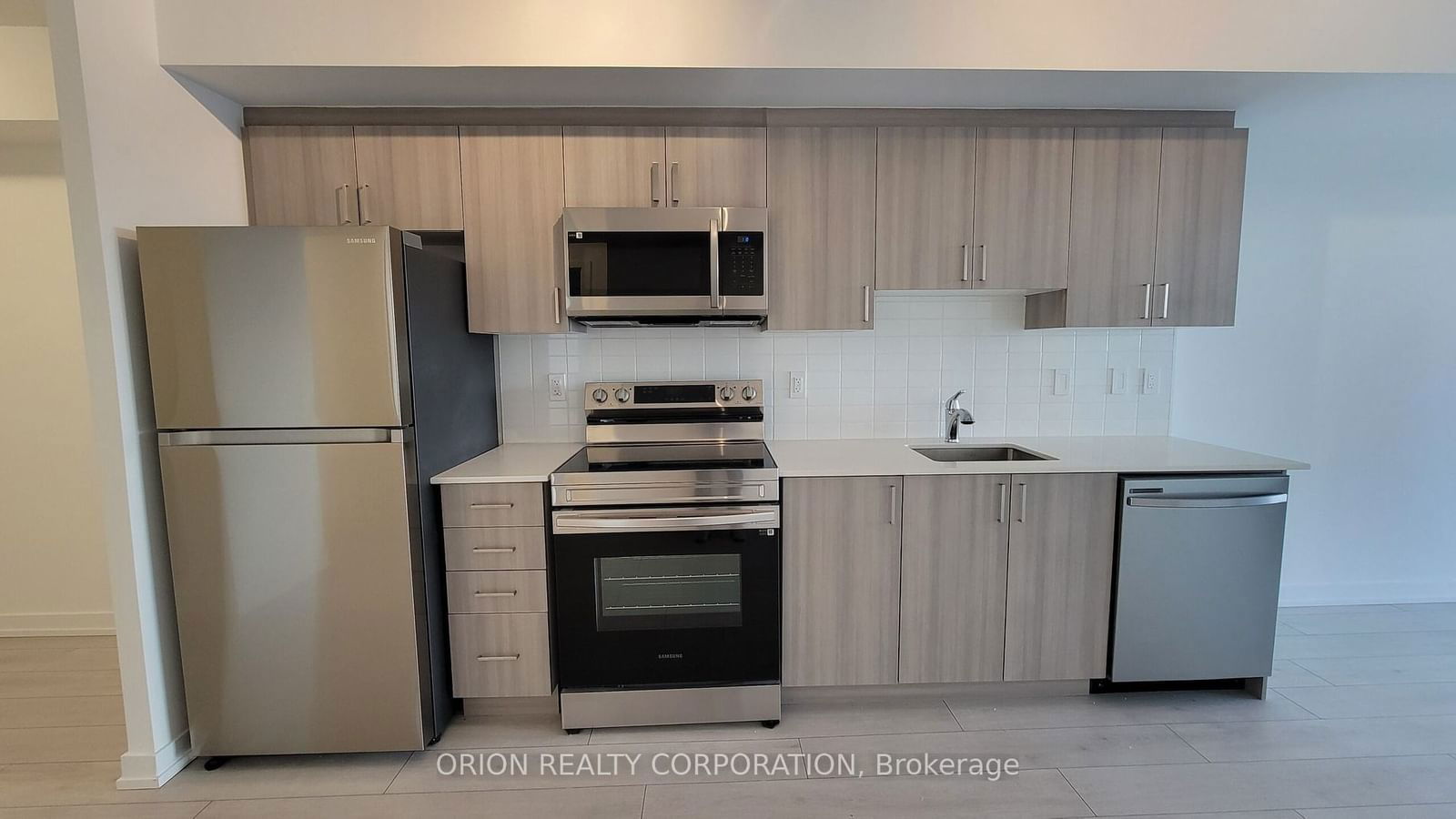 Condo for lease at 430-556 Marlee Avenue, Toronto, Yorkdale-Glen Park, M6B 0B1 - MLS: W11935959